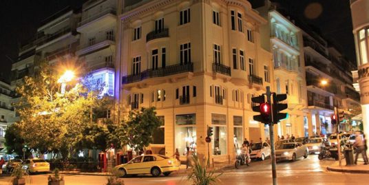 KOLONAKI – CĂN HỘ 2 PHÒNG NGỦ